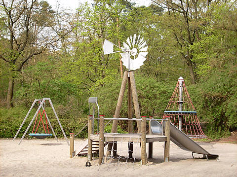 Spielplatz Lorsch Birkengarten